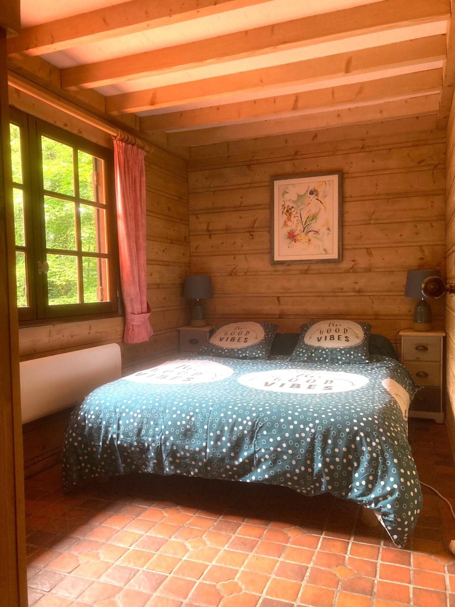 Holy Wood Villa Chuelles Ngoại thất bức ảnh